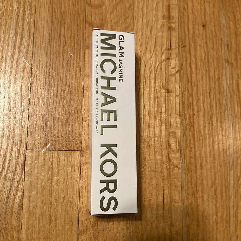 Michael Kors glam Jasmine perfume spray